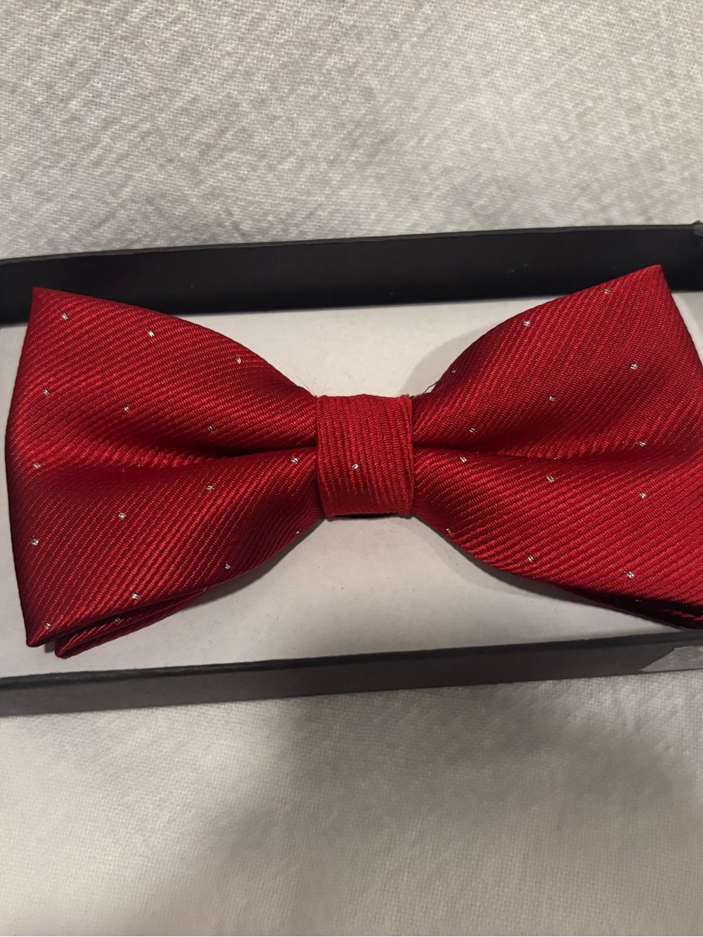 Red Men's Bow Tie with Subtle Dot Pattern
